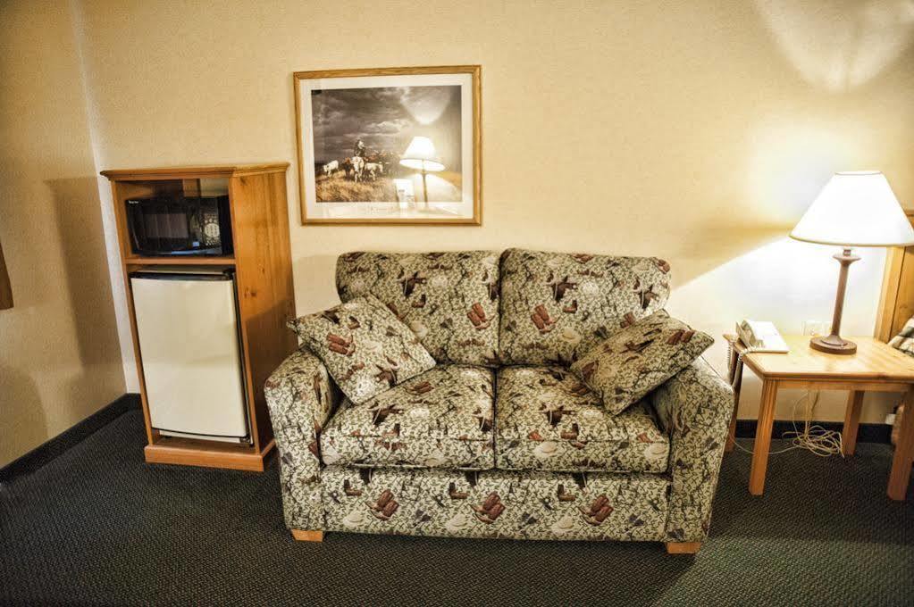 Country Inn & Suites By Radisson, Prineville, Or Zewnętrze zdjęcie